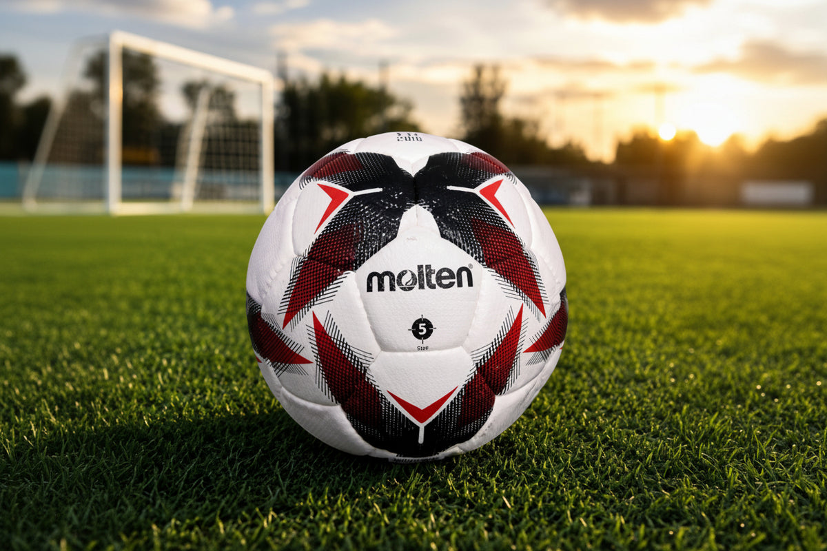 Molten Football size 5 - كرة قدم مولتين