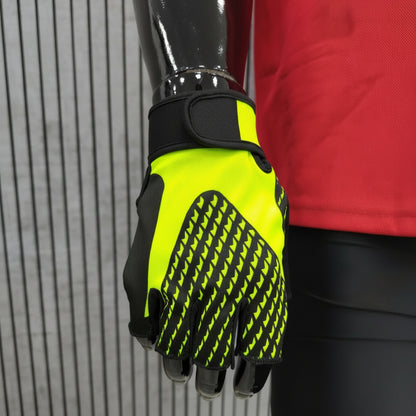 Nike gloves