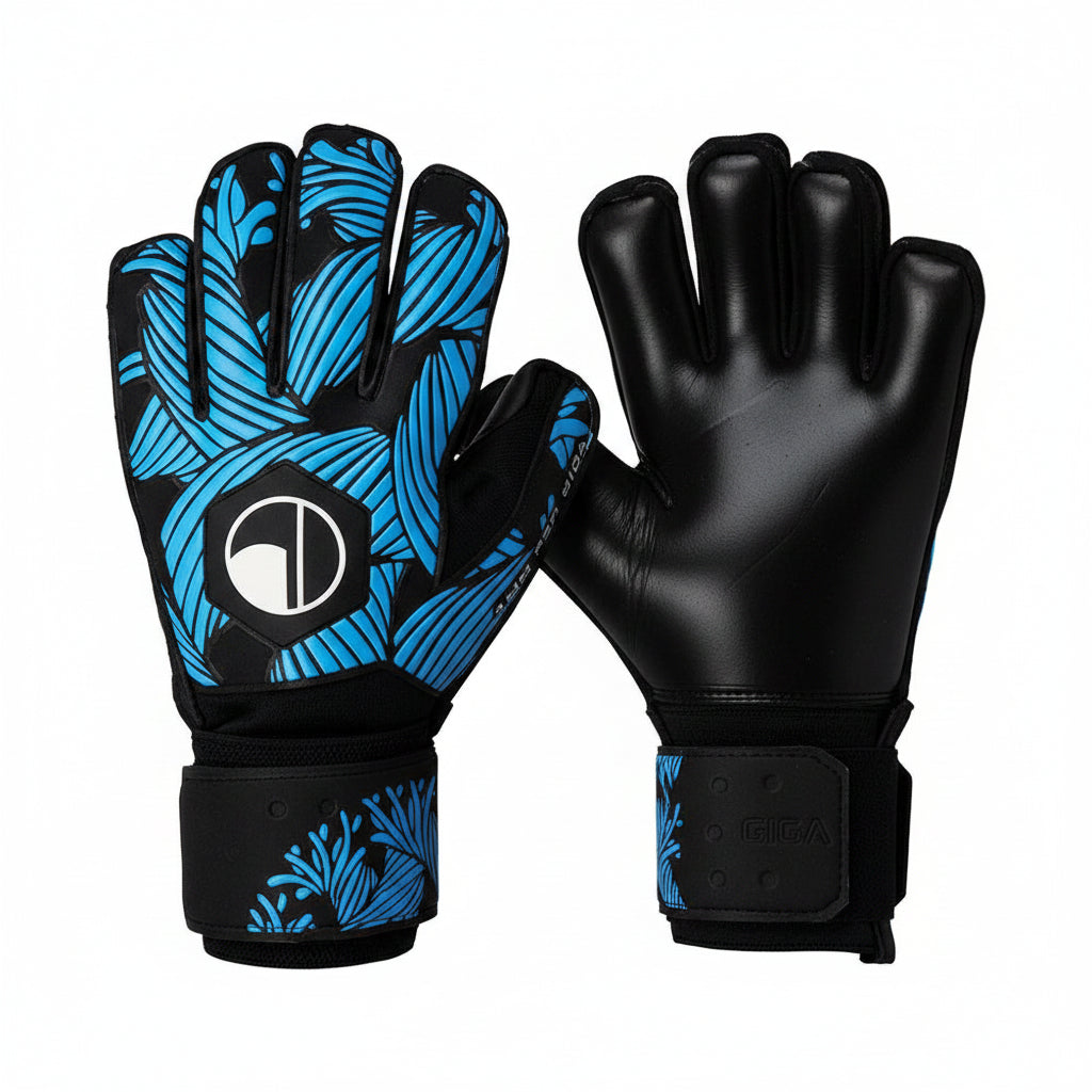 ◍【 Palm-Sized Space Saving 】Glove glue goalkeeper comes in a small package and may be used at any time, both before and during the game. It is to utilize whenever we need it, anyplace. For daily hauling, it is incredibly convenient .
