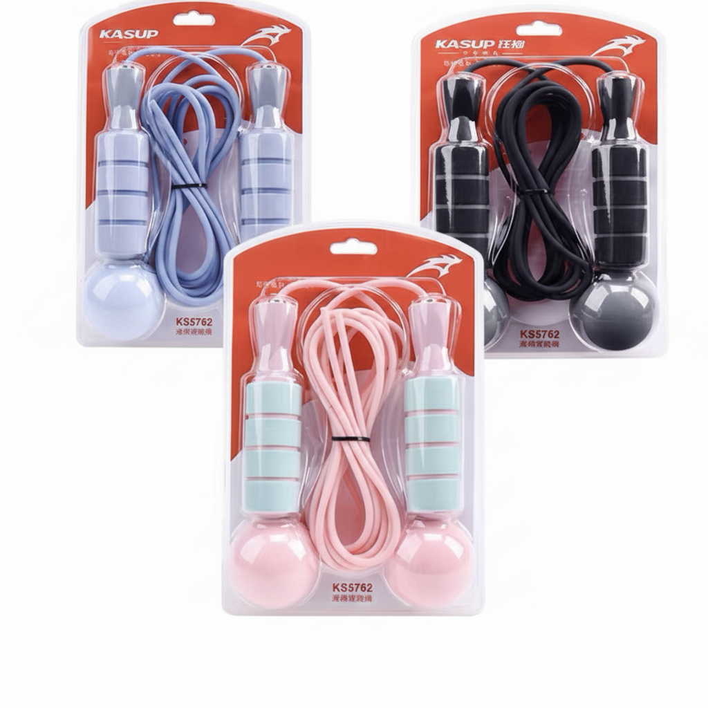 Three packaged jump ropes to train in crdio